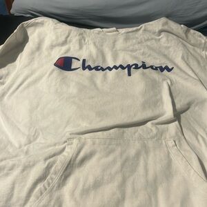 White champion sweatshirt